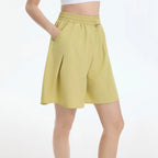 Pleated Wide-Leg Short