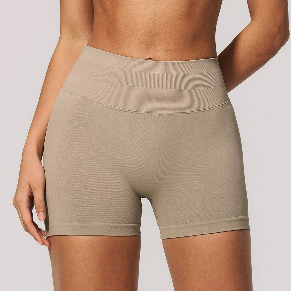 Seamless High-Waist Short — NUVRYA, view 5 of 11