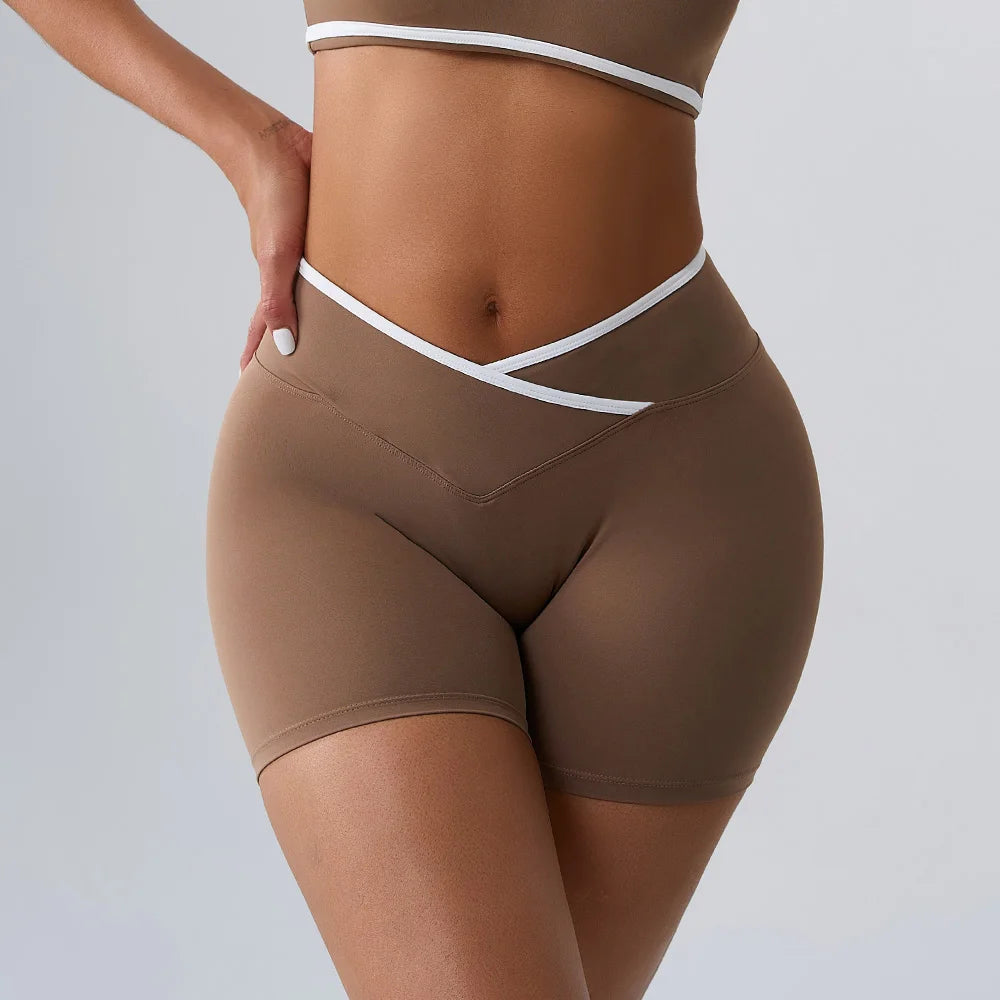 Contrast V-Waist Short — NUVRYA, view 5 of 6